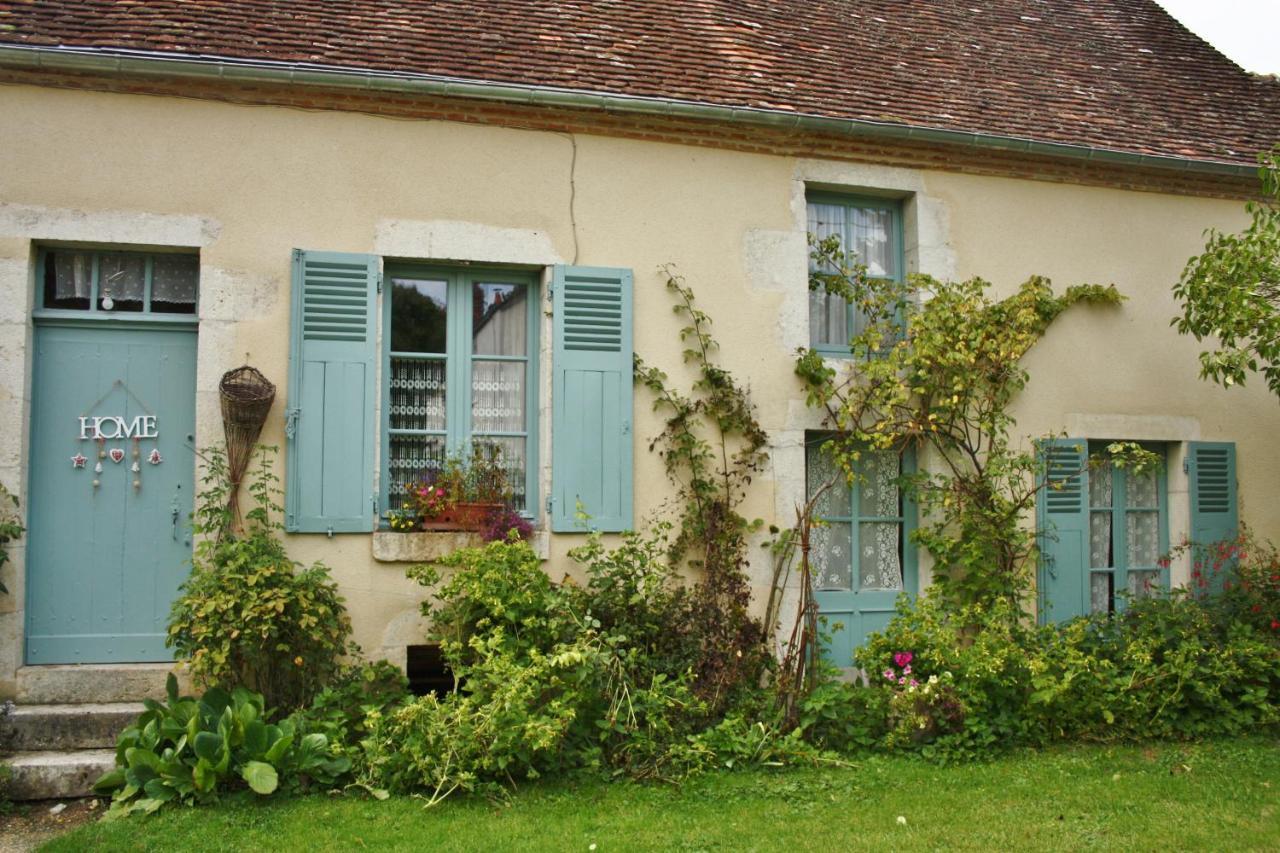 Petite Maison Berrichonne Charost Exterior foto